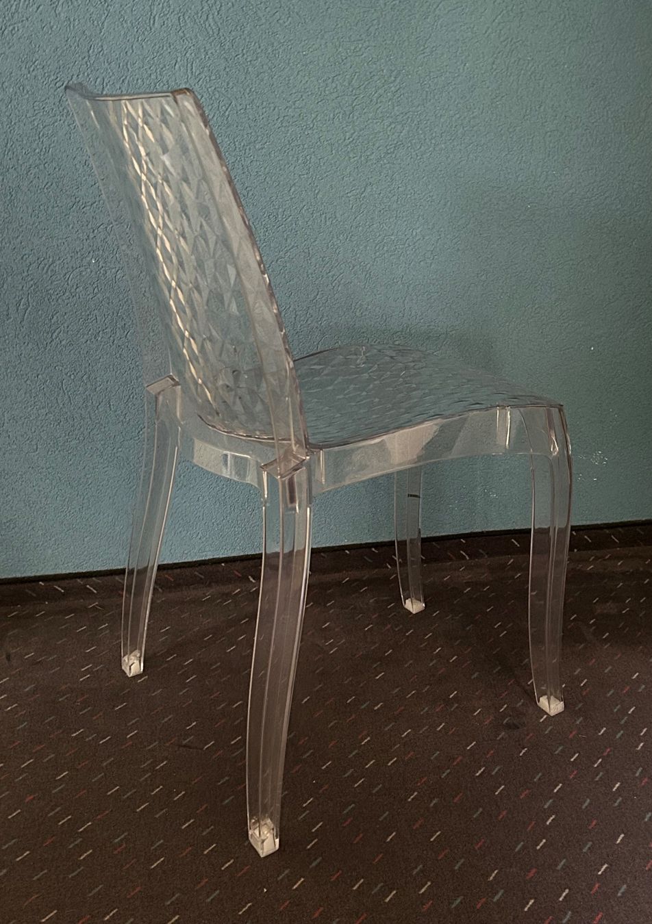 Stühle: Stühle Plexiglas – Gebraucht aus Küttigen von Pavian60 1