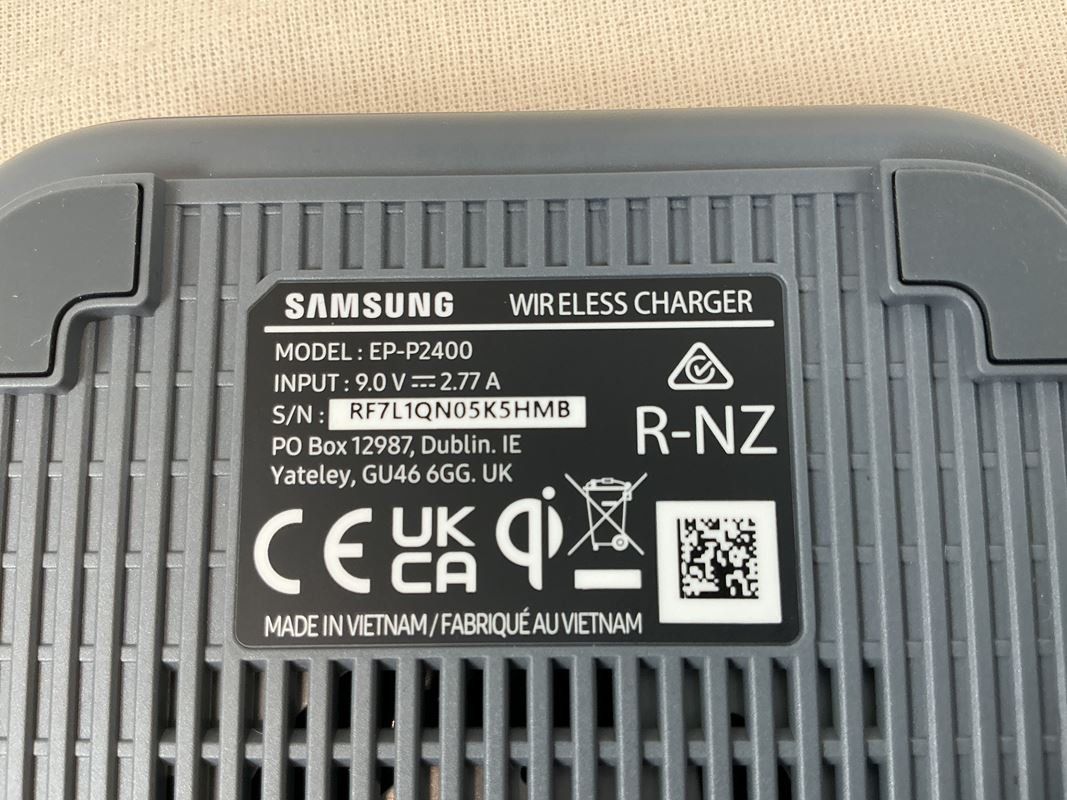 Caricabatterie: Samsung Super Fast Wireless Charger 15W – Nuovo (secondo la descrizione) da Richterswil venduto da Restwert_Richterswil 3