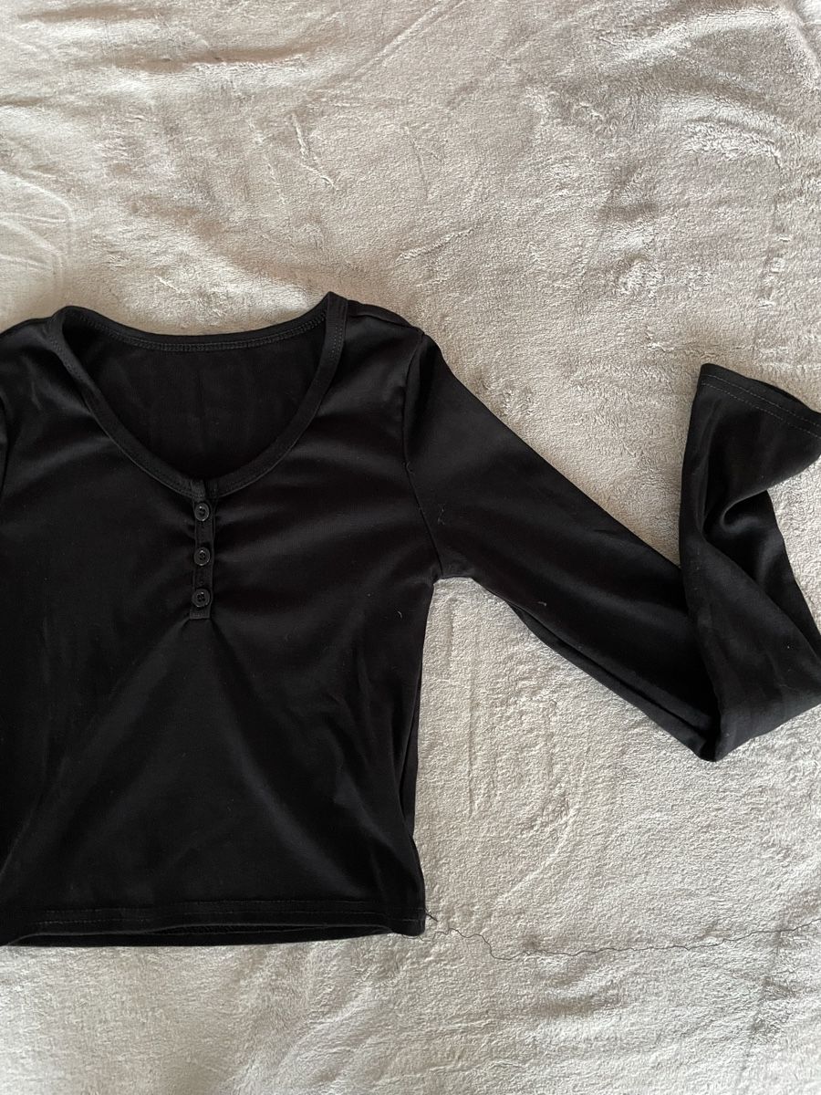 Pullover & Sweatshirts: Schwarzes Langarmshirt, Gr. XS – Gebraucht aus Stein AG von t050525 2