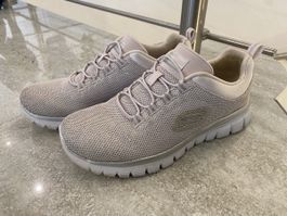 Skechers Turnschuhe Gr. 37 Leicht & luftig für den Frühling