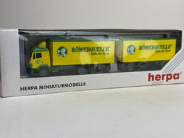 EB- Herpa Mercedes Kofferlastzug Römerquelle