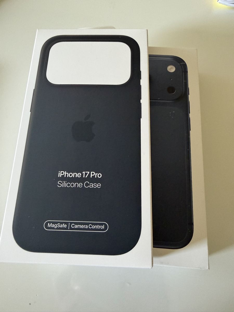 Apple Telefoni cellulari / Smartphones: iPhone 17 Pro 256 Gb – Usato da St. Gallen venduto da Youneverwalkalone 3