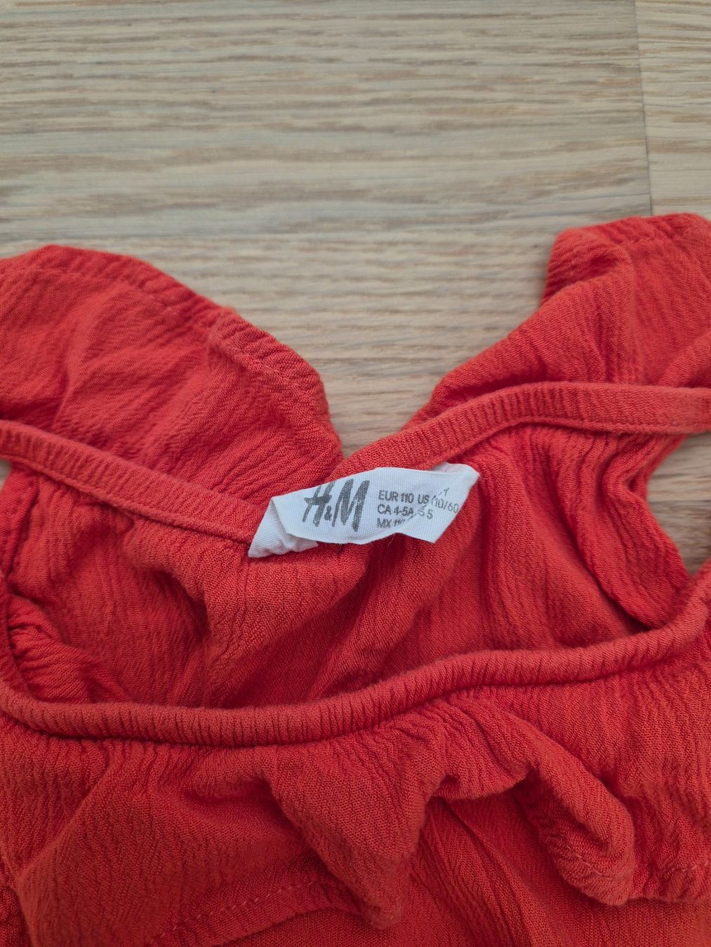 H&M Tute: H&M Jumpsuit Grösse 110 – Usato da Pfäffikon SZ venduto da Ka6ka 1
