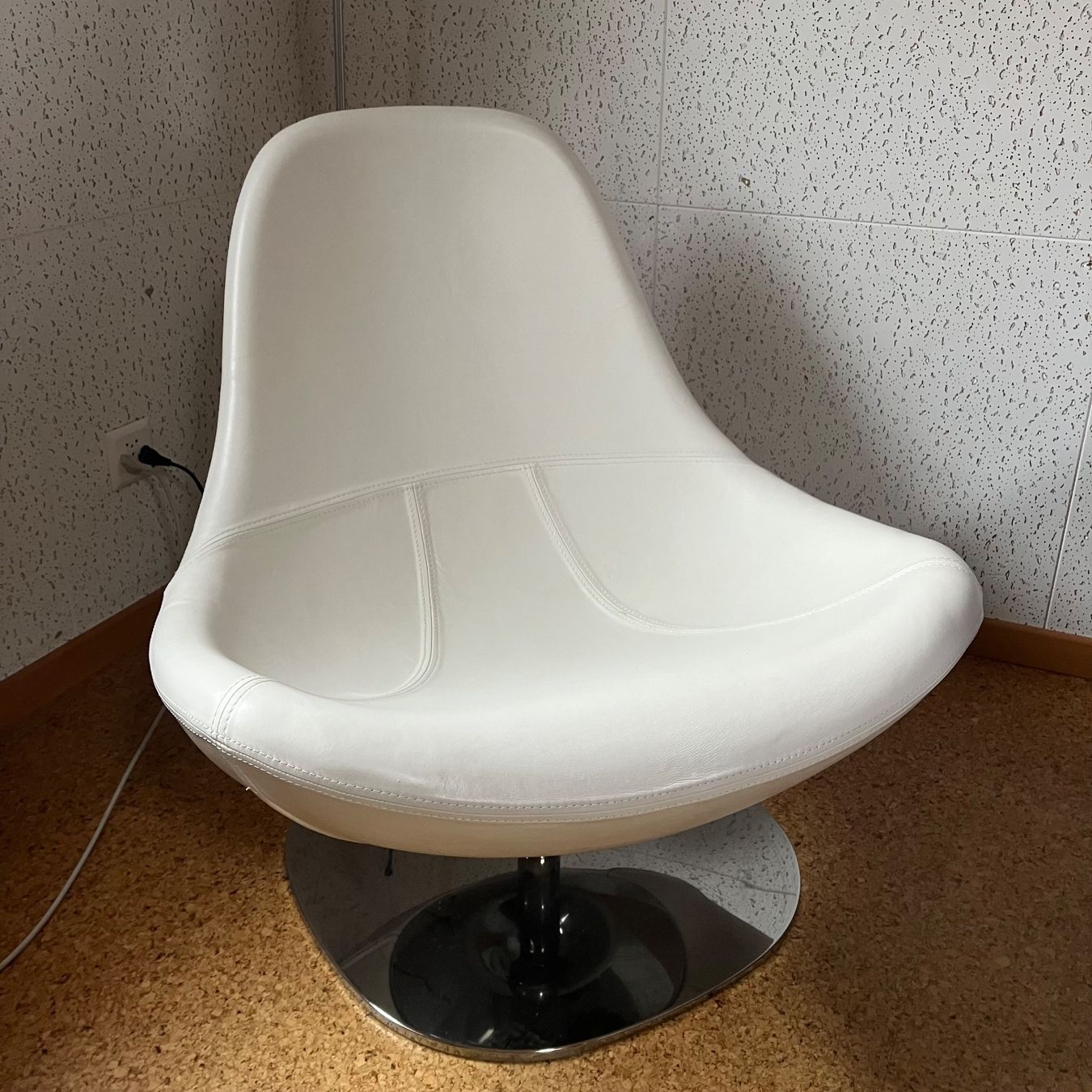 Ikea Poltrone: Vintage IKEA TIRUP Drehsessel Weiss/Chrom – Usato da Grabs venduto da apr9k