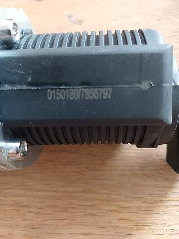 Alle Autoersatzteile: EGR Ventil Alfa 2.4 JTDM – Gebraucht aus Niederhasli von madmax23