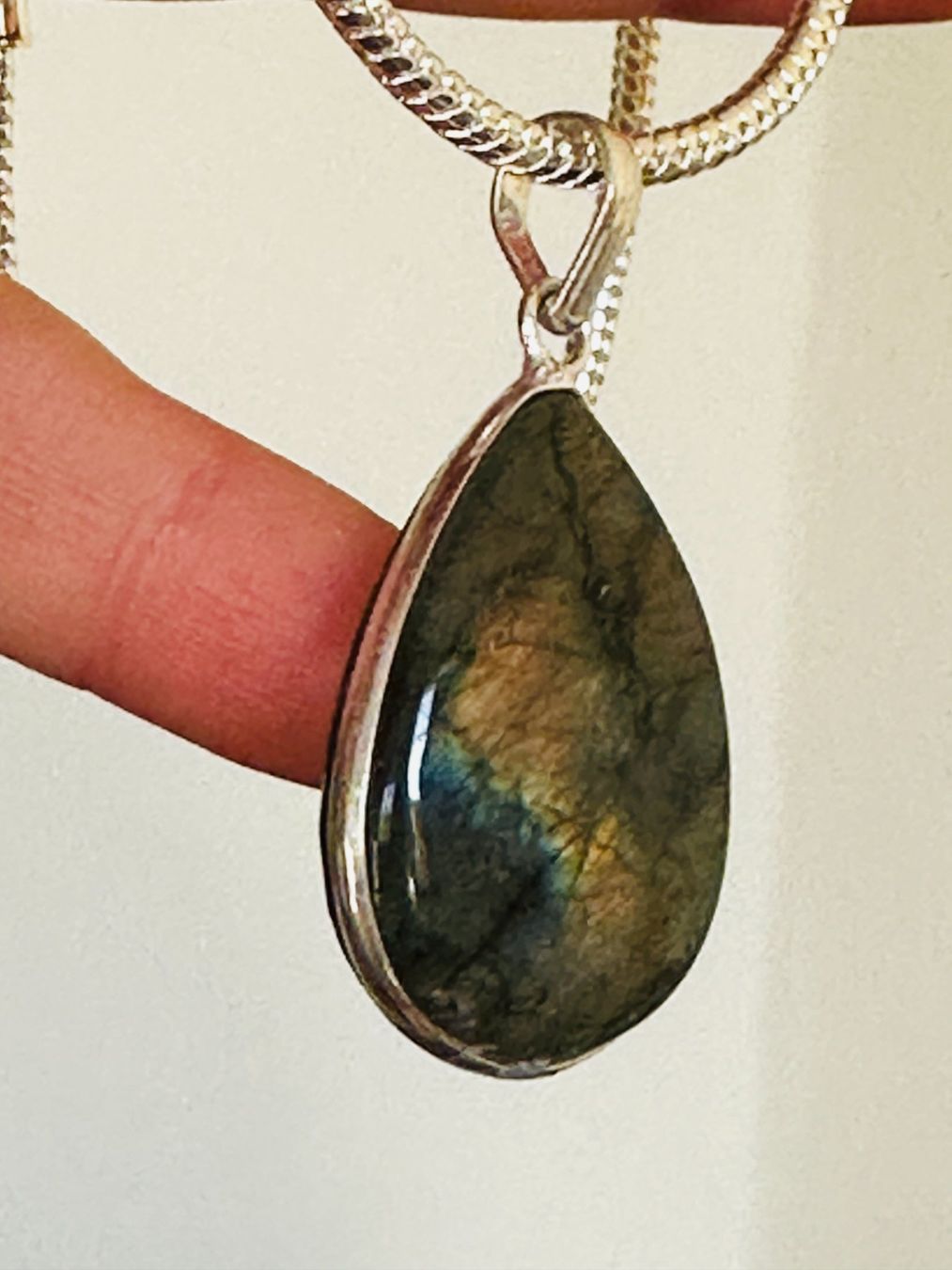 Catenine: Labradorite necklace – Nuovo e nell'imballaggio originale da Genève venduto da AGBERG 1