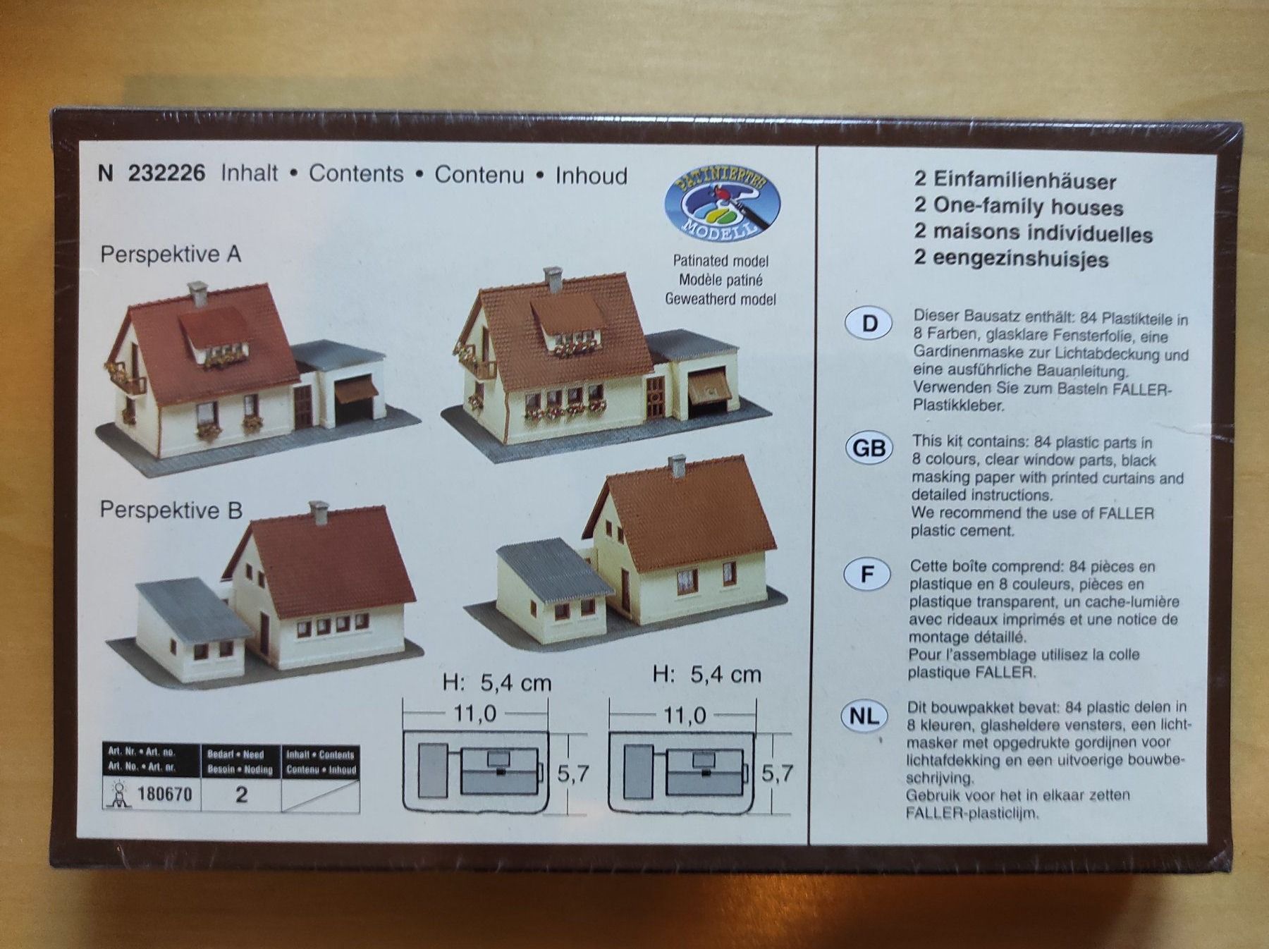 Faller Modelleisenbahnen: 2 Einfamilienhäuser, Bausatz von Faller N, Fabrikneu – Neu und originalverpackt aus La Chaux-de-Fonds von Kat2019 1