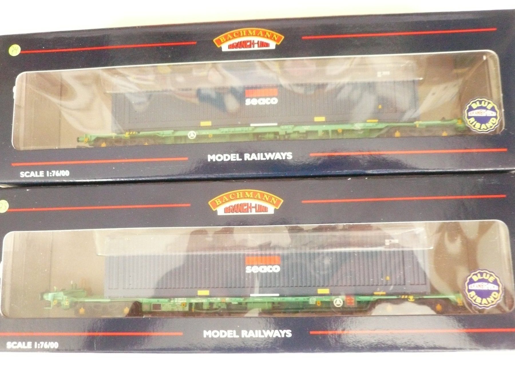Modellini di ferrovie: BACHMANN H0 CONTAINERWAGEN SET " SEACO " WAGEN MIT CONTAINER – Nuovo e nell'imballaggio originale da Pfaffnau venduto da nolff 1