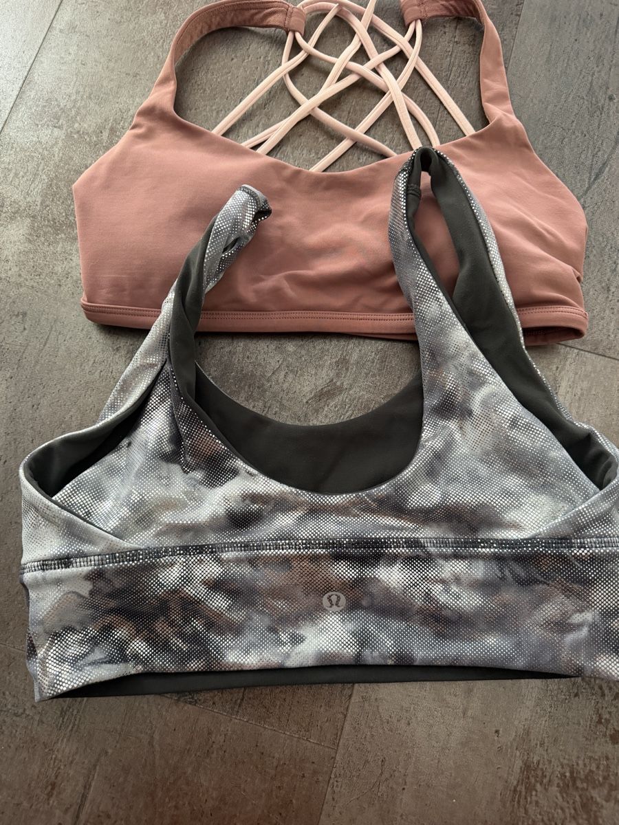 Lululemon Tops: 2 Lululemon Tops  – Gebraucht aus Neerach von the_modern_mini 1