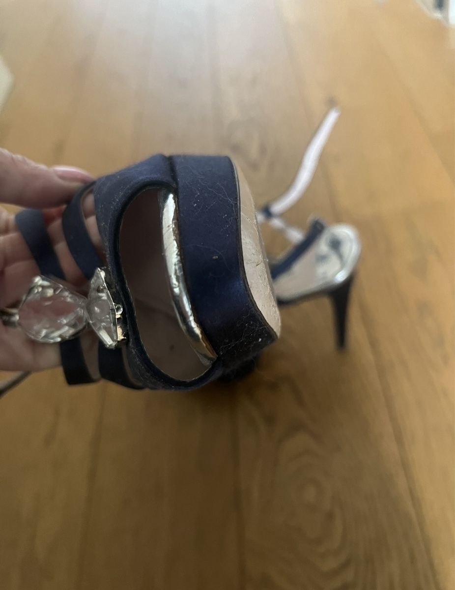 Miu Miu Damenschuhe: Miu Miu Satin Sandalen Crystal – Gebraucht aus Horgen von susu6969 6