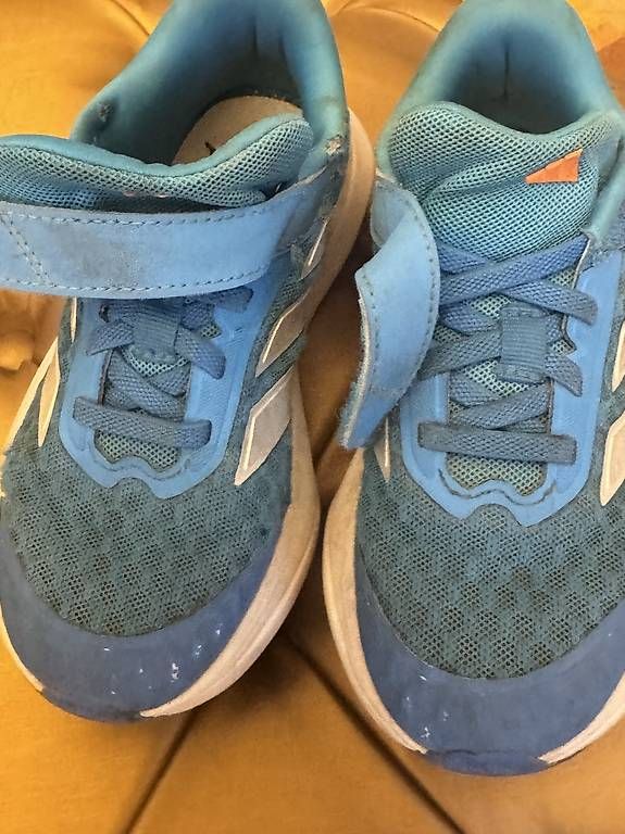 Scarpe per ragazzi: Adidas Kinderschuhe original  – Usato da Zürich venduto da alf_ggz5 2
