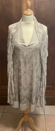 Robe avec châle la Fée Maraboutée
