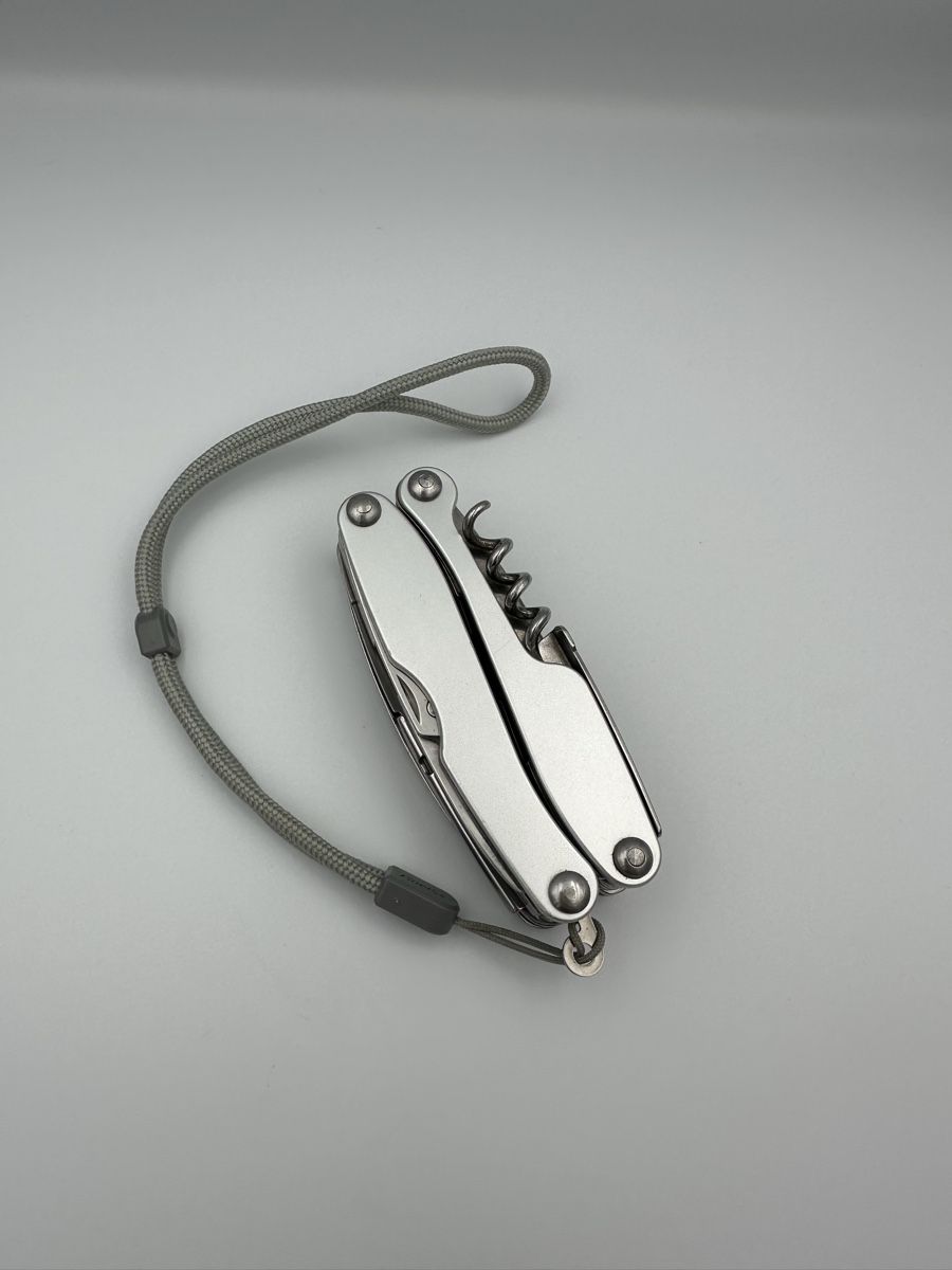 Coltelli tascabile: Neuwertiges Multitool mit Zange - Outdoor/Camping – Usato da Schwende venduto da weesli 8