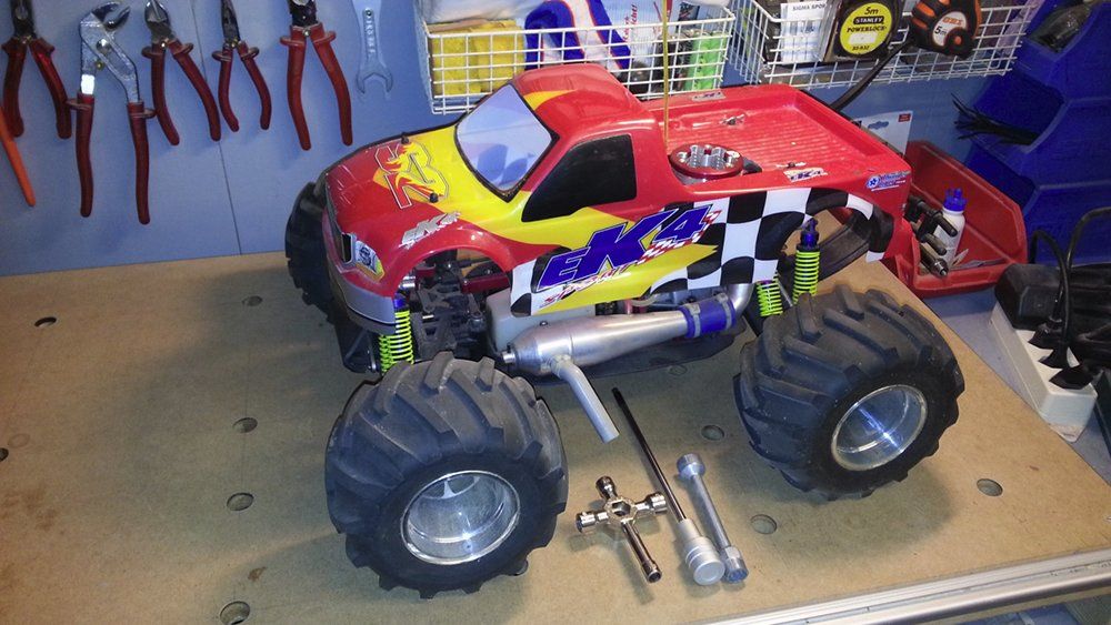 Thunder Tiger EK4 Monster Truck 1/8 Kaufen auf Ricardo
