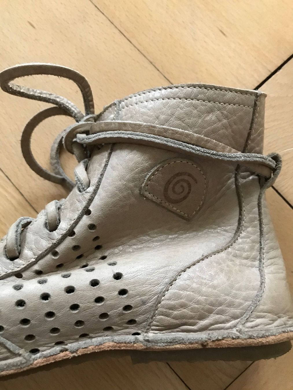 Damenschuhe: Schuh Gr. – Gebraucht aus Winterthur von Gape1 3