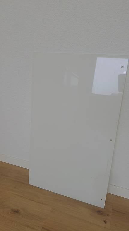 Piatti di portata: Ikea Malm Glasplatte weiss 80x48cm – Usato da Weinfelden venduto da Seikatsu