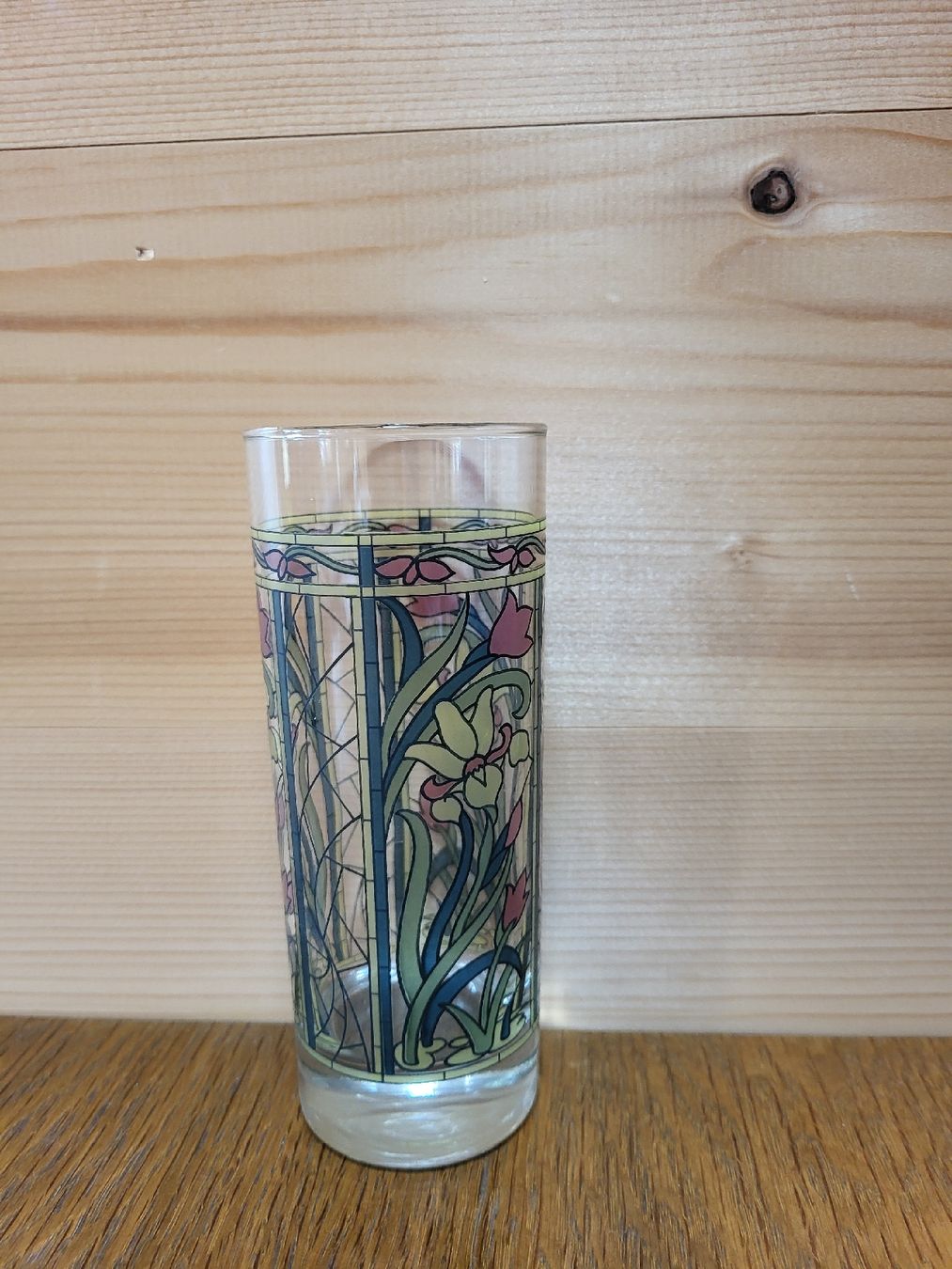 Gläser: Schönes Trinkglas – Neu (gemäss Beschreibung) aus Zweisimmen von Adorable 1
