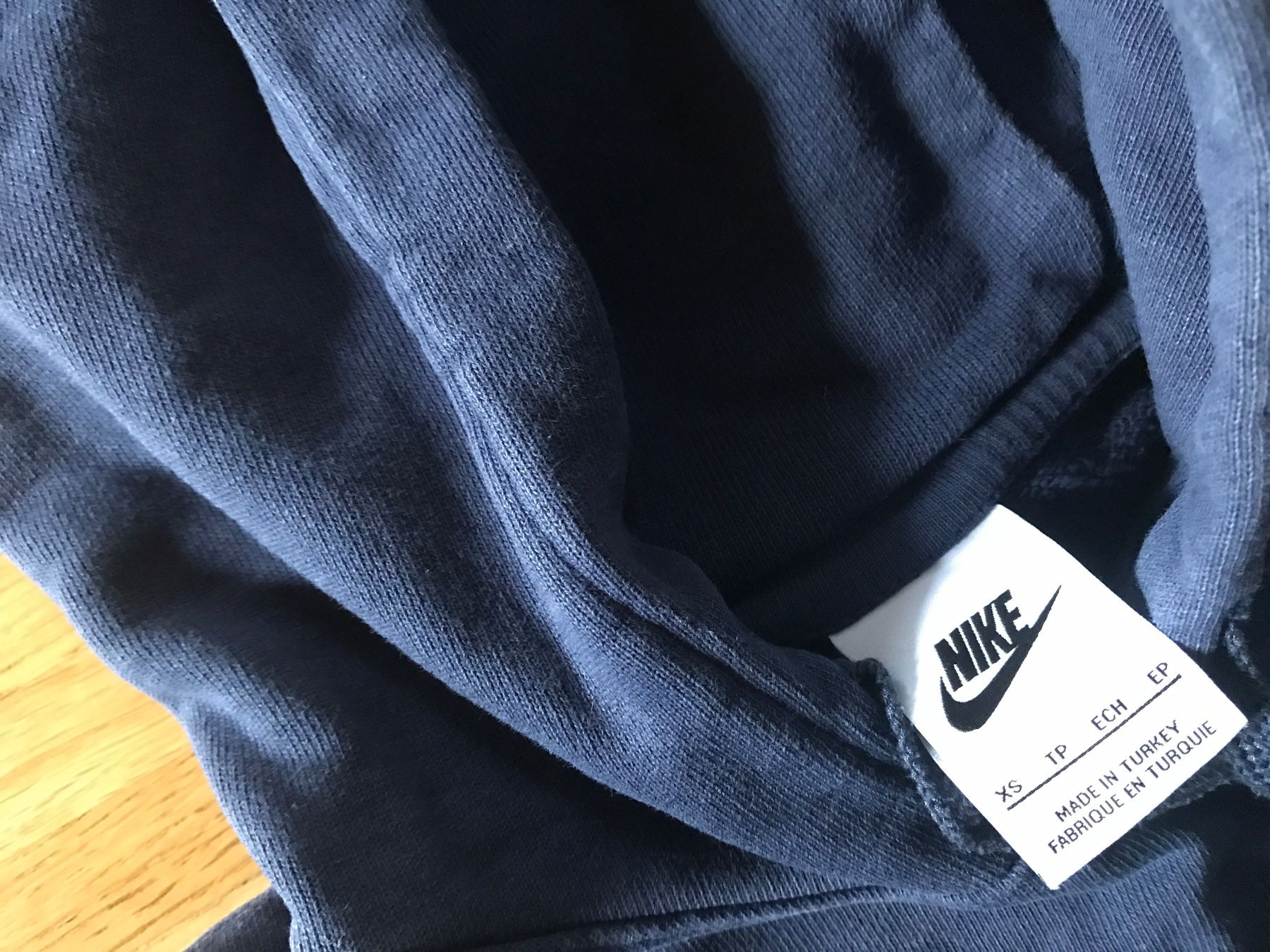 Nike Maglioni & Felpe: Nike Hoody Gr XS – Usato da St. Margrethen SG venduto da kellenbh 1