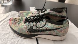 Nike Flyknit Racer bunt mehrfarbig Grösse 39 gebraucht