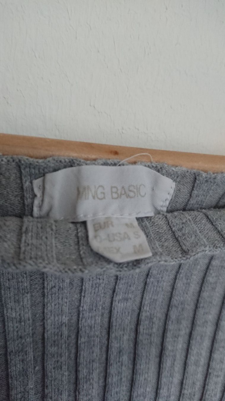 Mango Maglioni & Felpe: Kurzer Damen Pullover MNG Gr. M Grau – Usato da Hallau venduto da CHACLA 2