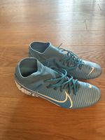 Nike Fußballschuhe , Große 42