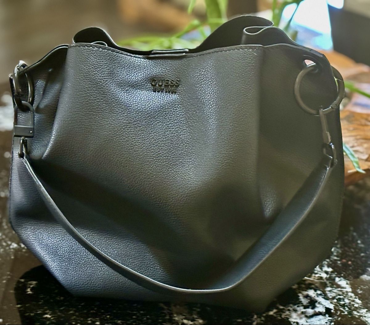 Guess Sacs femmes: Sac GUESS – Neuf (Voir description) à Porrentruy par Zamourette
