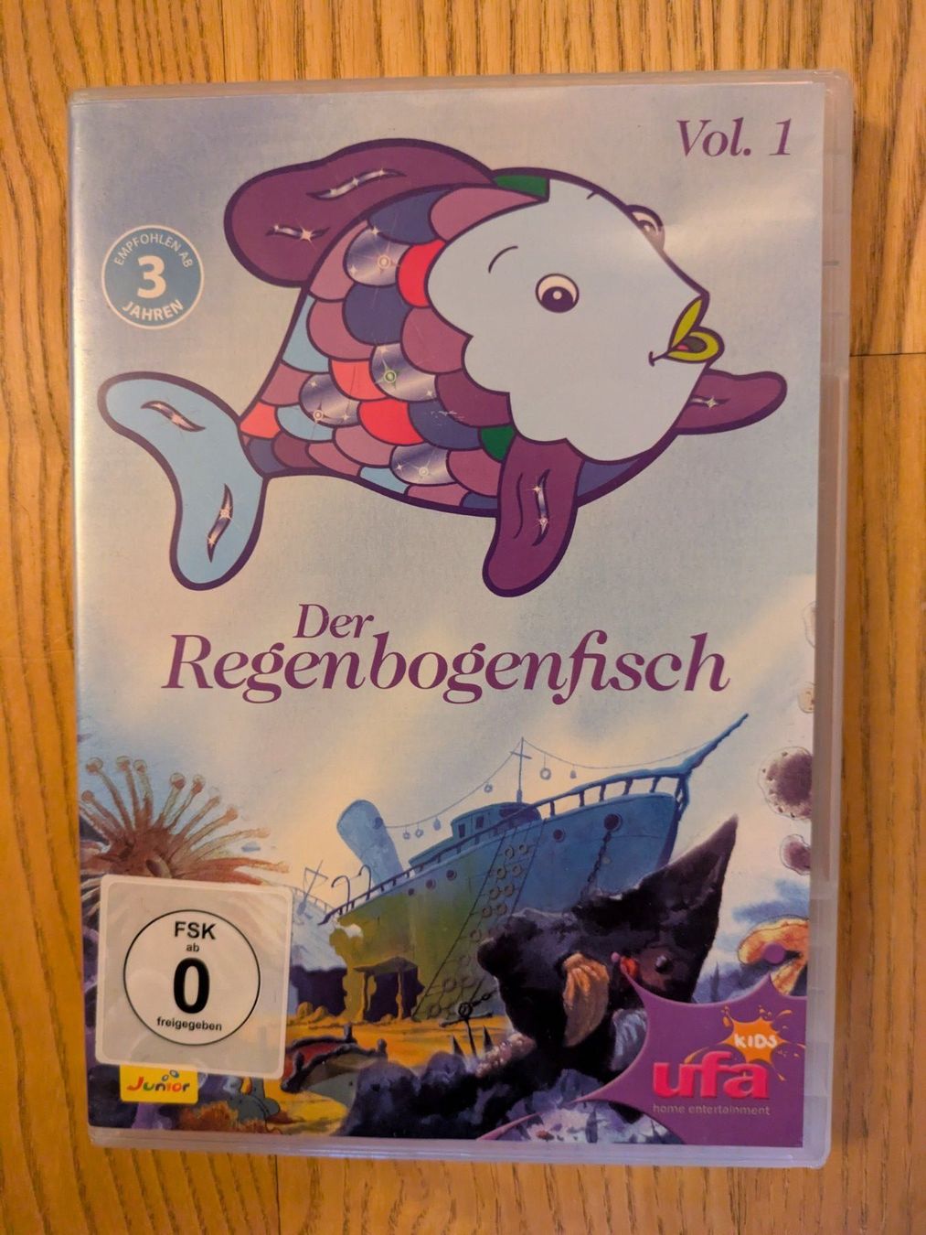 Tutti i DVDs: DVD: "Der Regenbogenfisch" (Vol. 1) – Usato da Männedorf venduto da Pacer19