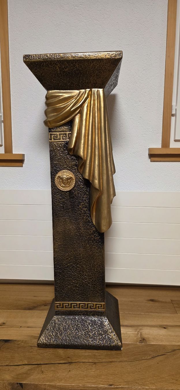 Sculture & Statue: Medusa Skulptur – Usato da Wolfhalden venduto da Nati-Nati