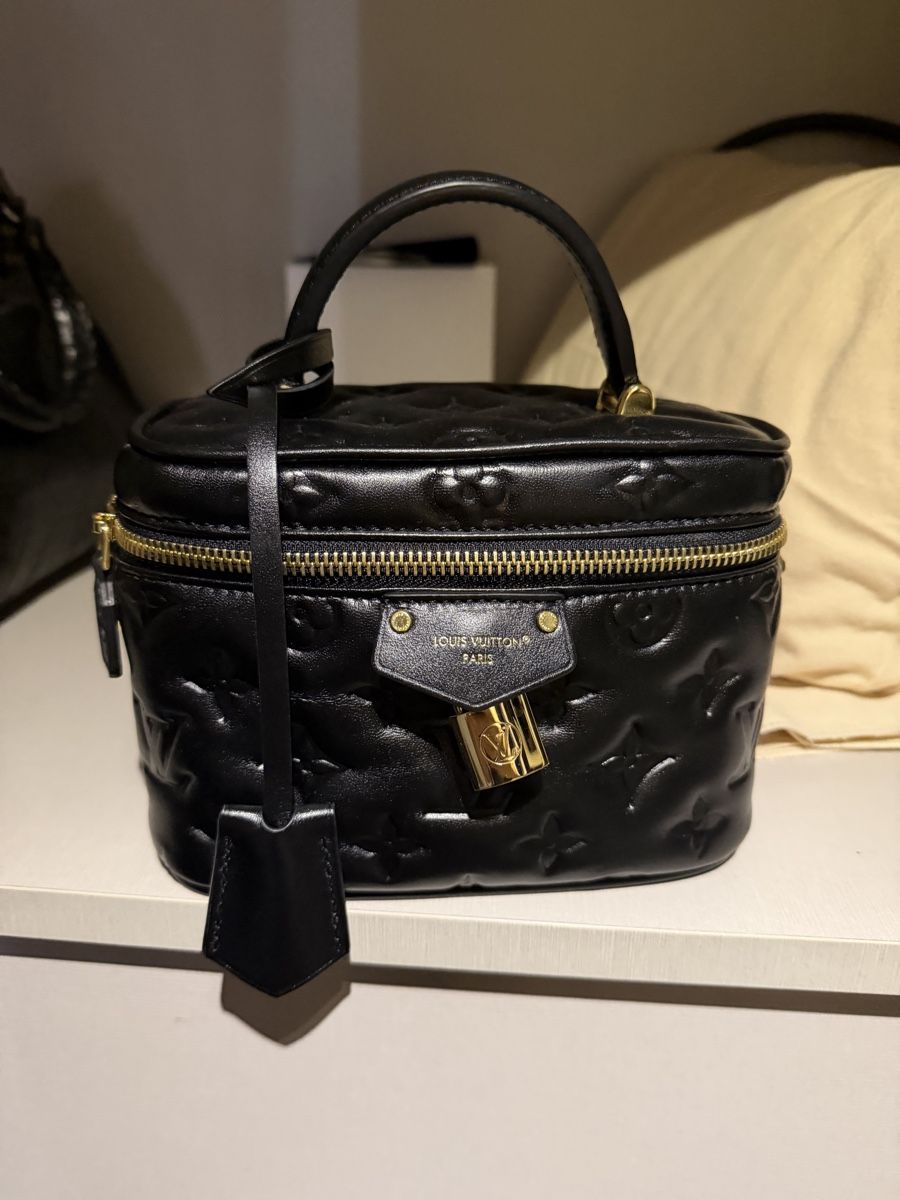 Louis Vuitton Borse da donna: Sac vanity Louis Vuitton neuf – Nuovo e nell'imballaggio originale da lausanne venduto da Boulet2001