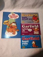 4 Garfield Comics: