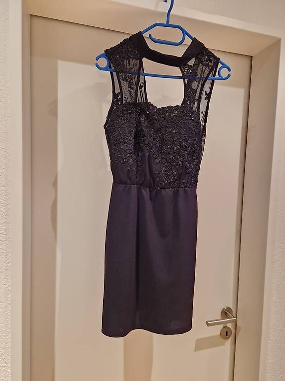 Robes: 4 kurze schwarze Kleider / Cocktailkleider – D'occasion à Goldach par Kaktus1984