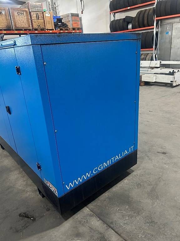 Générateurs de courant: CGM Diesel-Stromgenerator 80 kVA – D'occasion à Grüningen par Werk89.zuerich 1