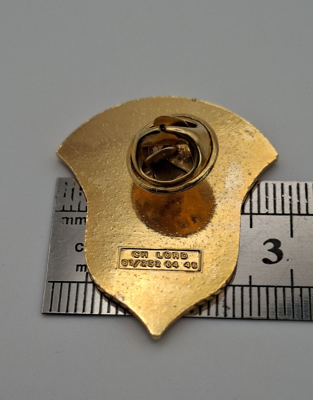 Placchette & Badge: Pin Ihre Migros Höngg – Usato da Kriens venduto da Wolly85 1