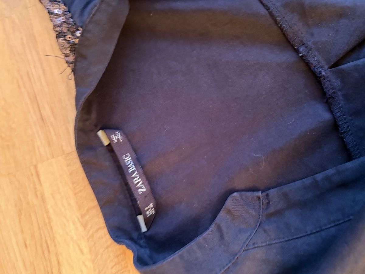 Zara Kleider: Zara Basic Blusenkleid mit Pailletten Grösse S – Gebraucht aus Zürich von nei_5t7b 1