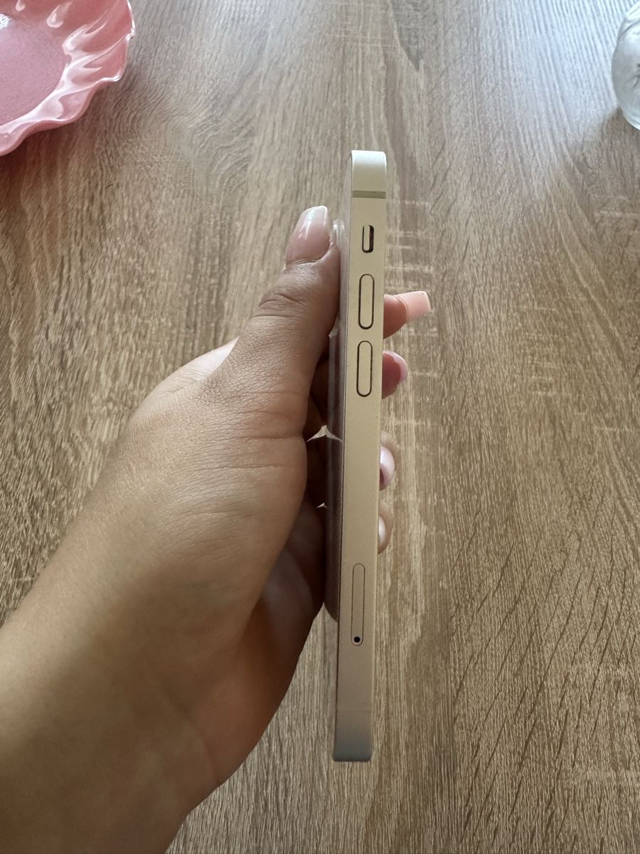 Apple Portables: iphone 13 mini – Neuf (Voir description) à Othmarsingen par sabriinahn 2