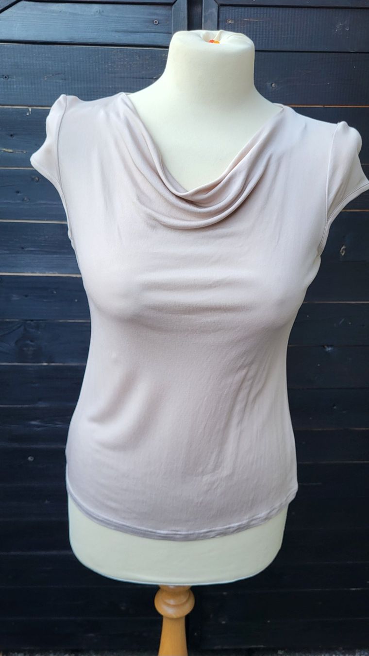 Camicette: Top -blouse  beige – Nuovo (secondo la descrizione) da Fribourg venduto da VictoriaShop7
