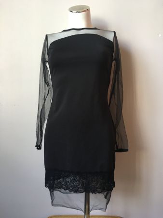 Robe noire manches longues - tulle et dentelle - S/M