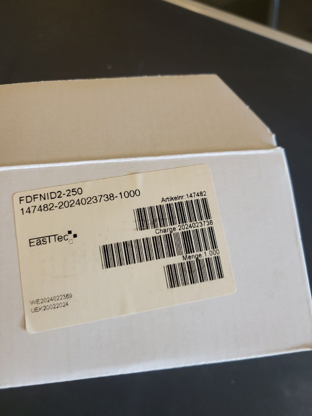 Elektronikbauteile: 1000er Pack Steckhülsen 2.5mm2 Feratec – Neu und originalverpackt aus Alpnach Dorf von str_jdw2 1