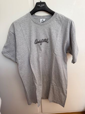Undefeated Herren T-Shirt Gr. L