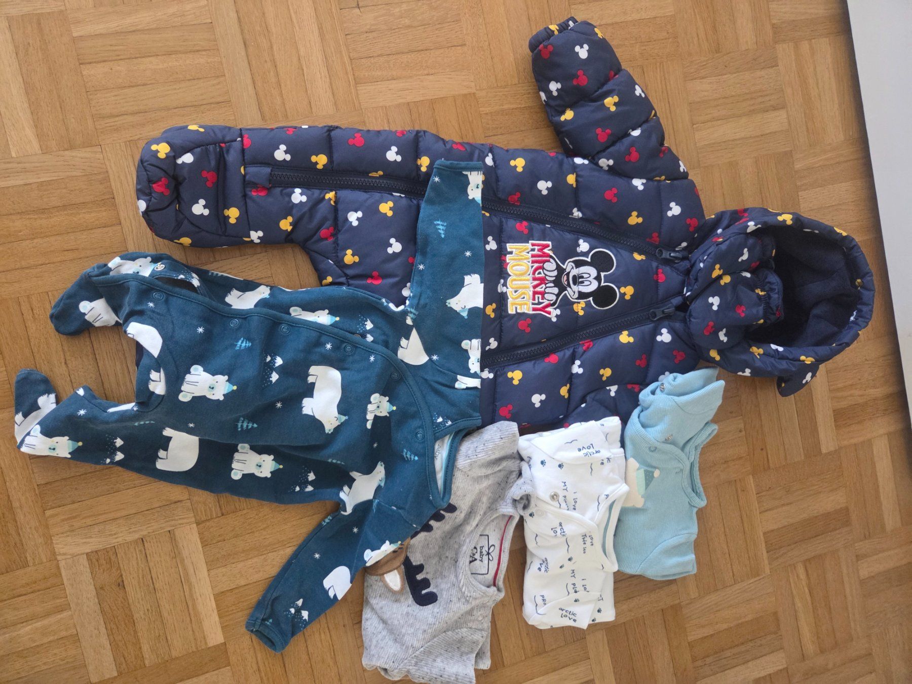 Lotti & Set di vestiti: Babykleider Set, Grösse 62 – Usato da Regensdorf venduto da sar_895z