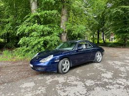 Porsche 911 Carrera 4 Cabrio Handschalter mit Hardtop