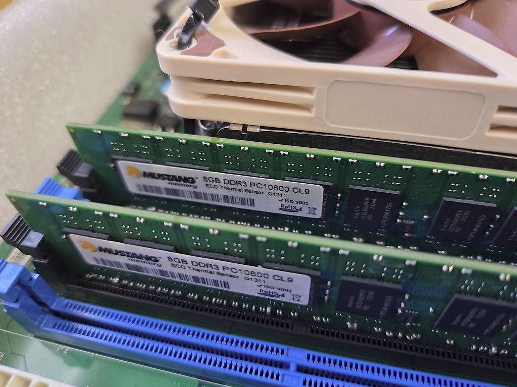Mainboards: Server Mainboard MSI MS-S0121; Xeon E3-1230V2; 16GB ECC RAM – Gebraucht aus Wettingen von Allmilchigsinn 3