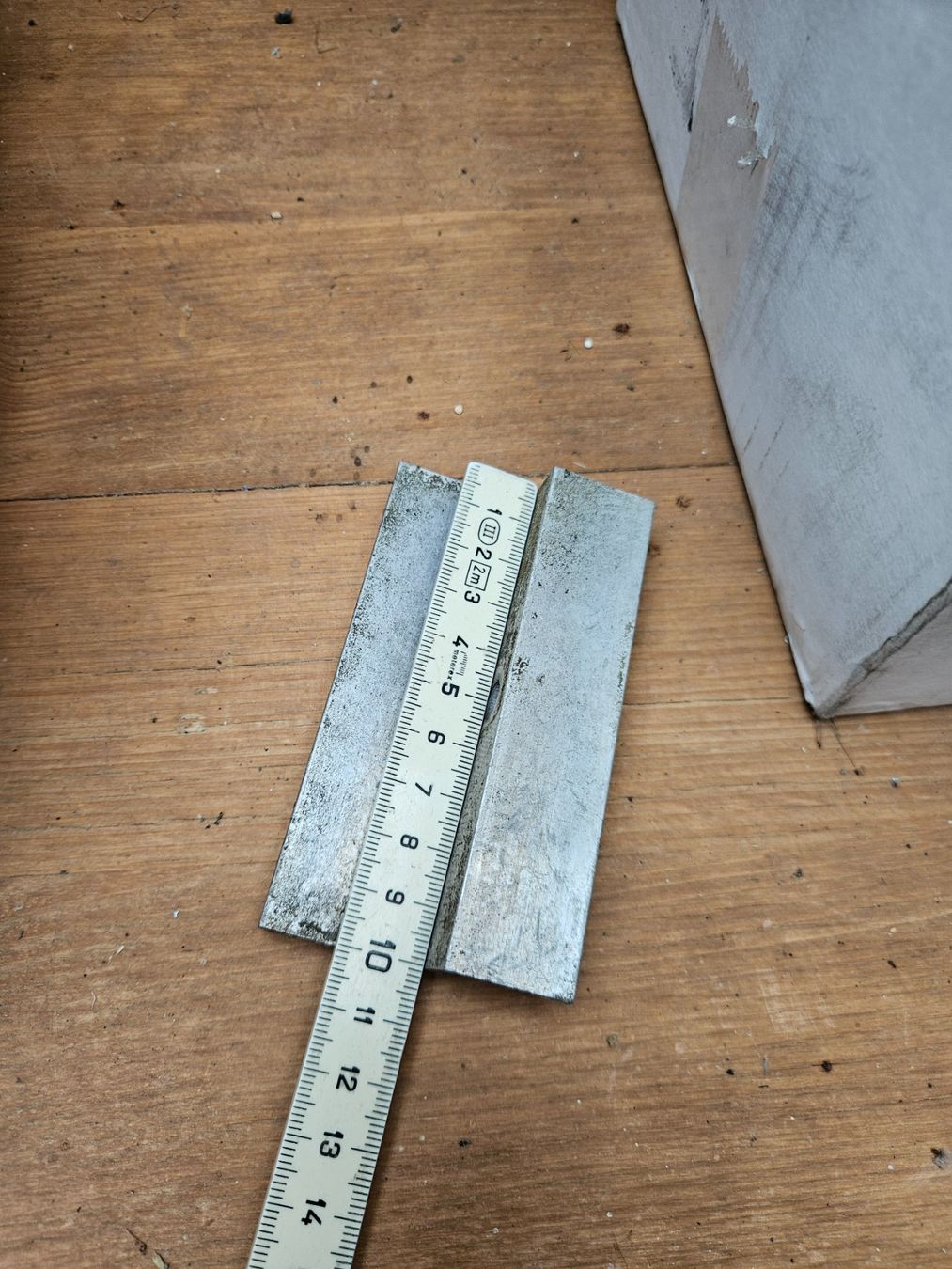 Wandhalterungen: Endklemmen für PV-Module Schienen – Gebraucht aus Subingen von honigbuur 1