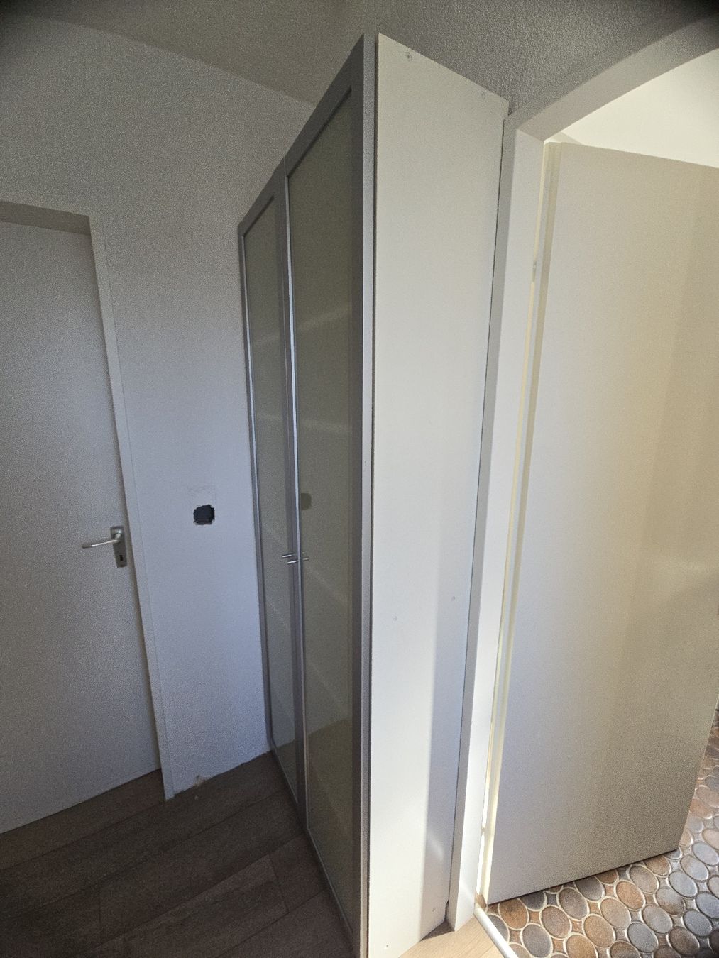 Ikea Armadi: Billy Regal Schrank m. Glastüren GRATIS – Usato da Pratteln venduto da Infclag 2