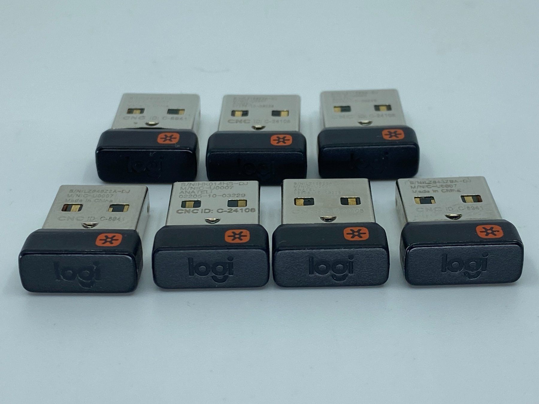 Logitech Laufwerke & Adapter: Logitech USB Unifying receiver – Gebraucht aus Langwiesen von  1