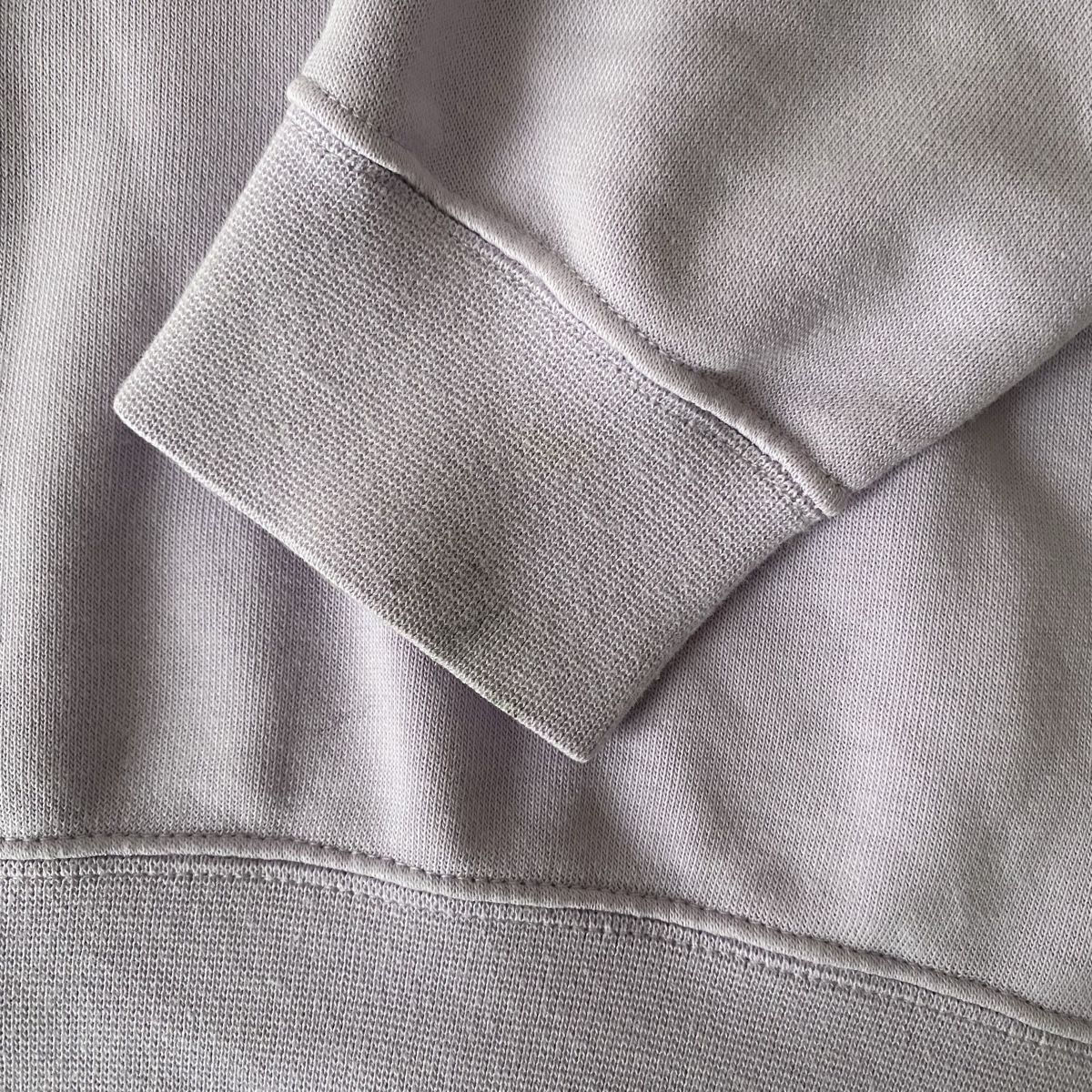 Nike Maglioni & Felpe: Nike Lilac Unisex S Pullover – Usato da Givisiez venduto da dor_xb9k 1