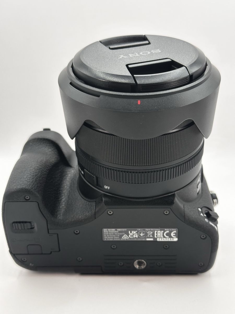 Sony Fotocamera: Sony Rx10 iv – Nuovo (secondo la descrizione) da Arbon venduto da Sed_9bj9 6