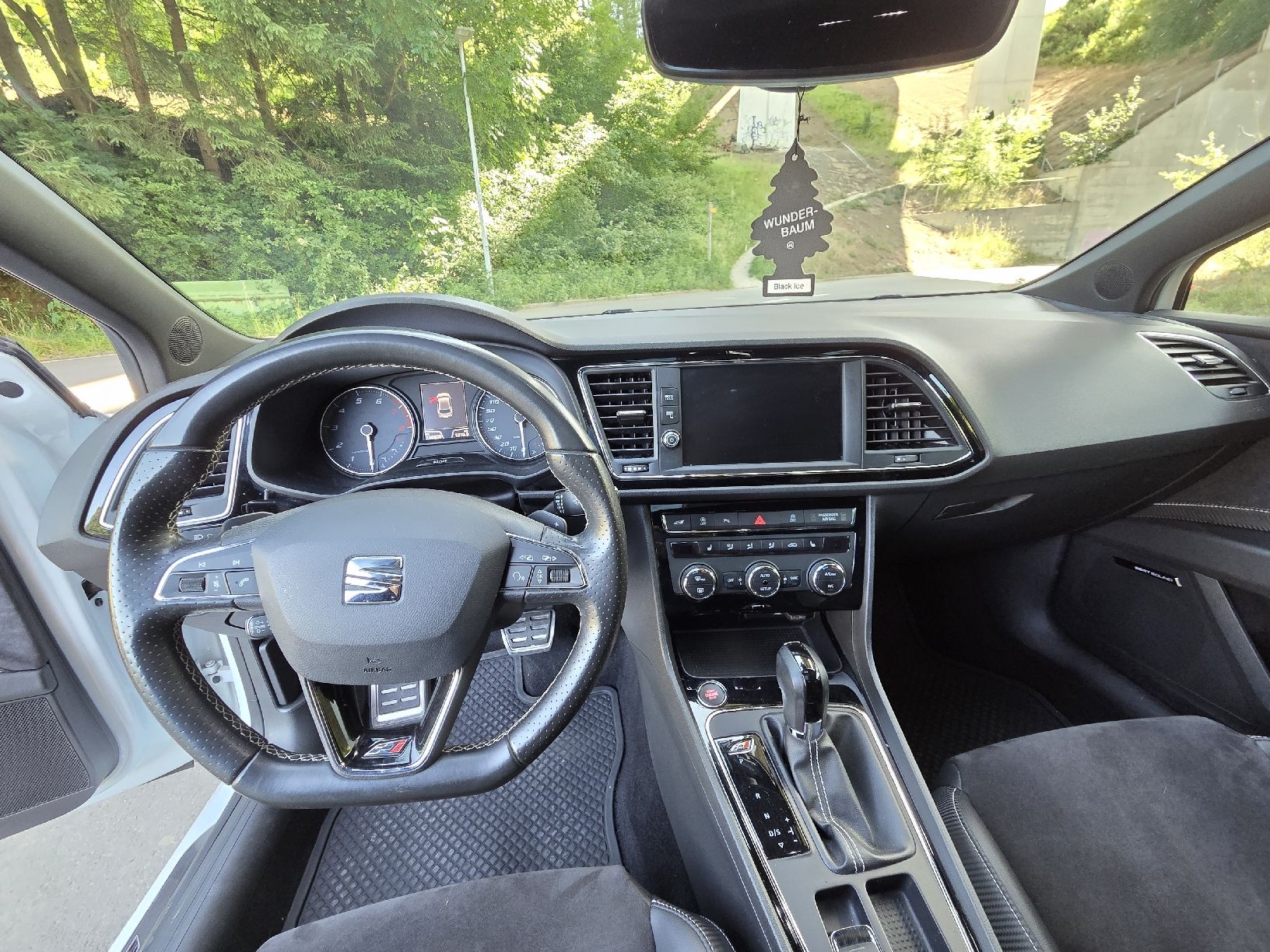 Seat Automobili: SEAT Leon Cupra 300 DSG – Usato da Othmarsingen venduto da Superli2015 9