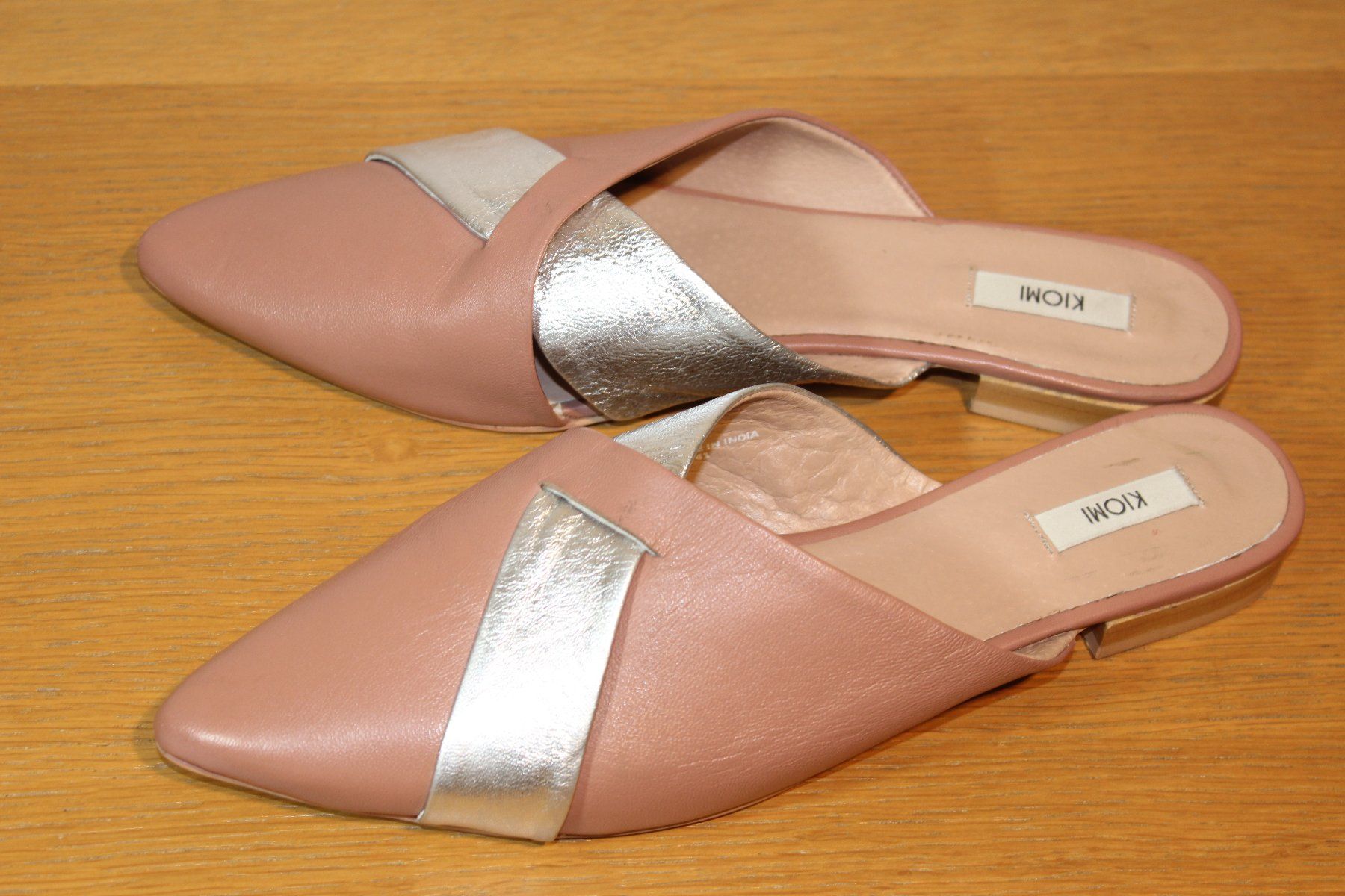 Scarpe da donna: Damen-Pantoletten, Gr.40 – Usato da Basel venduto da Mila_Graf 1