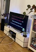Weisses TV Möbel